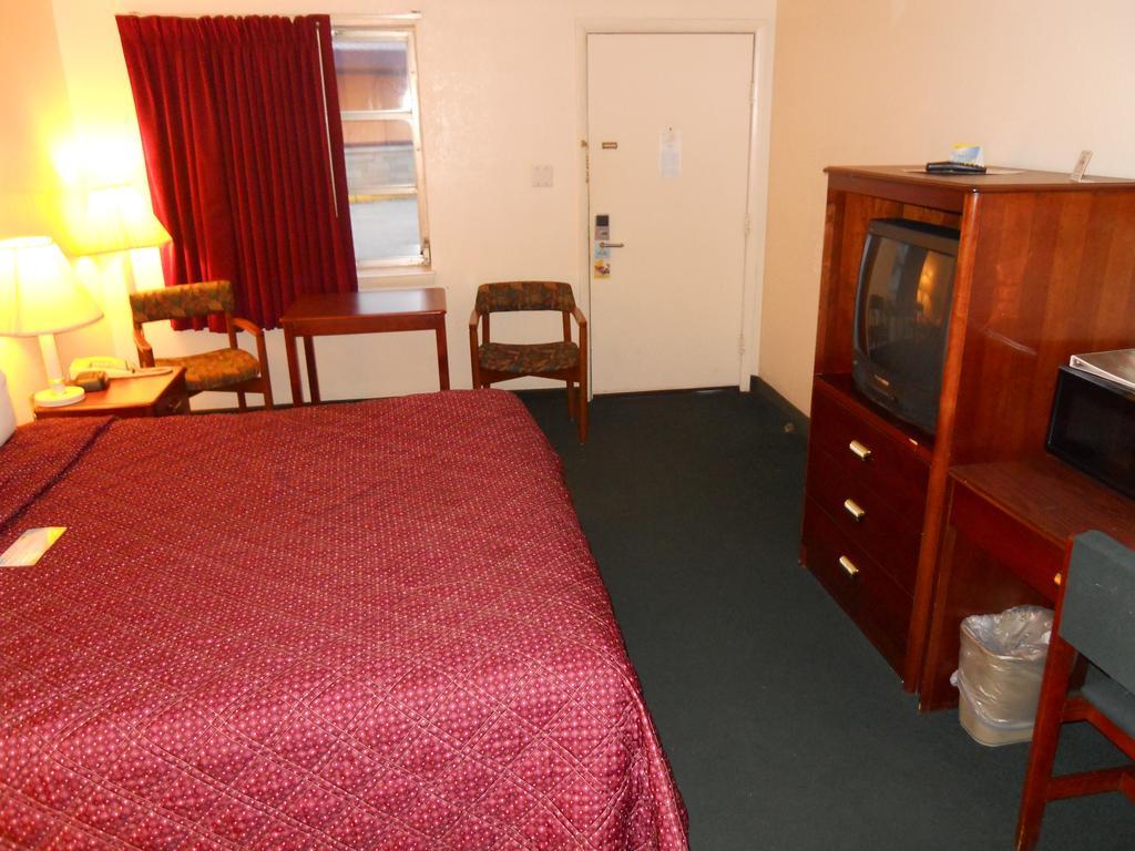 Best Budget Inn Tell City Habitación foto